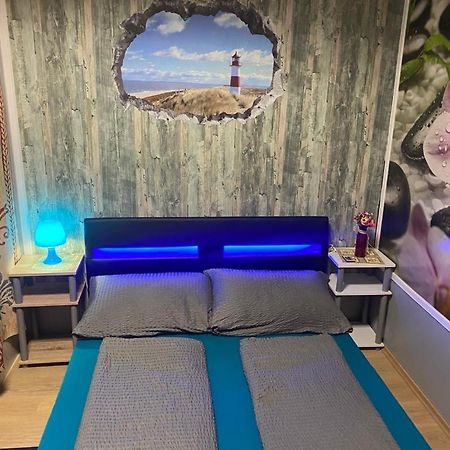 Hipokratios 3 Zimmer Mit Gemeinschaft Wc Fürth Exteriér fotografie